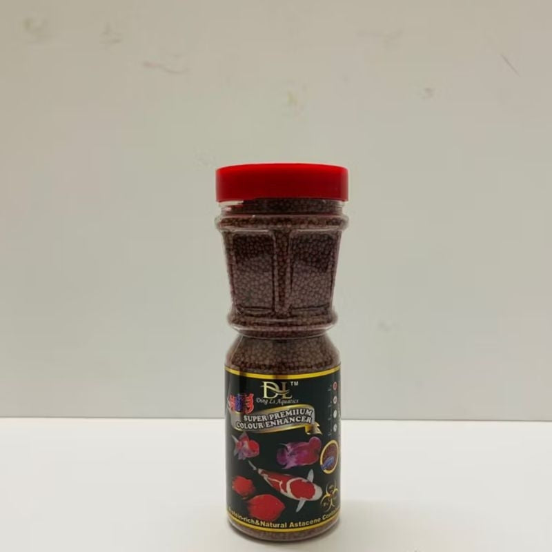 DL Super Premium Colour Enhance Fish Food – small bottle close-up